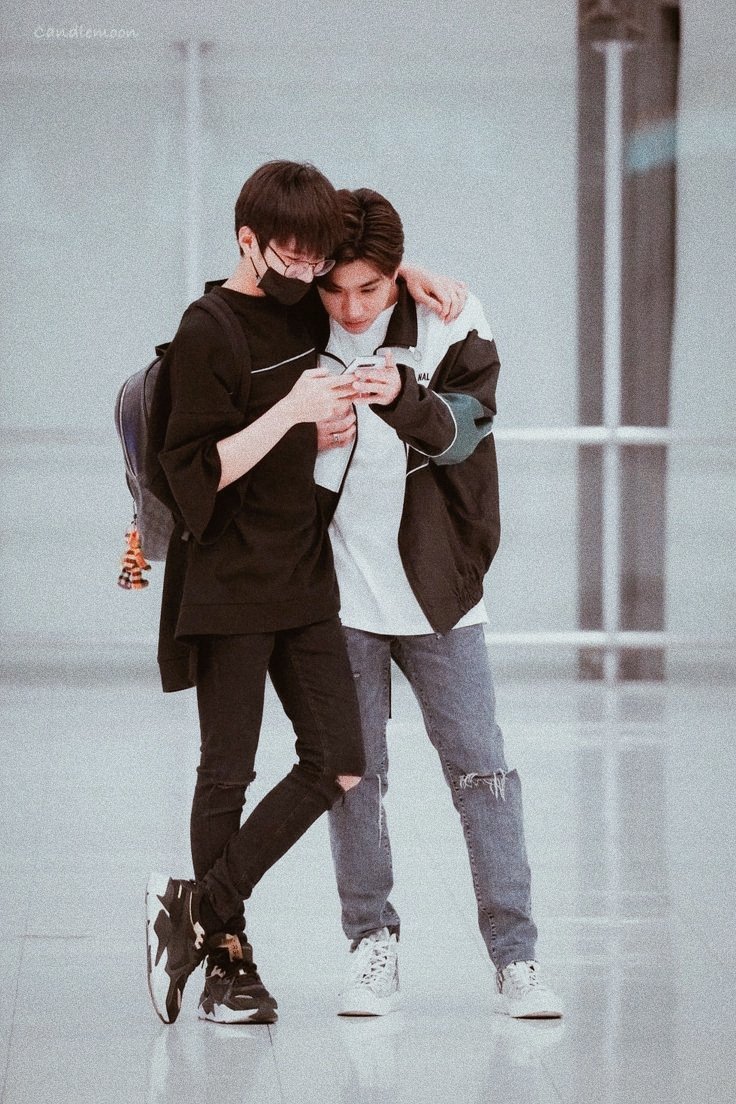_itsabcdj199x's tweet photo. VSCO Presets :
#คนของแปลน
#PlanRathavit
#KDPPE
#PerthTanapon
#MyDoubleP
📸 : Thx pic 🙏 https://t.co/MFtGgLyKTr