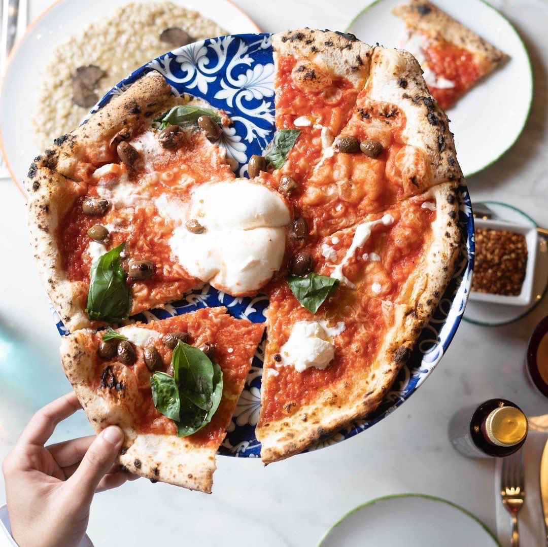 locationn20's tweet photo. L’Antica pizzeria da Michele  | بيتزاريا دي ميكيليه  
 
من ناپولي ايطاليا الى الرياض🇮🇹

مطعم عالمي مختصص في تقديم البيتزا الايطاليه على أصولها🍕

📍الرياض- الخبر https://t.co/tWm0pjxRF3