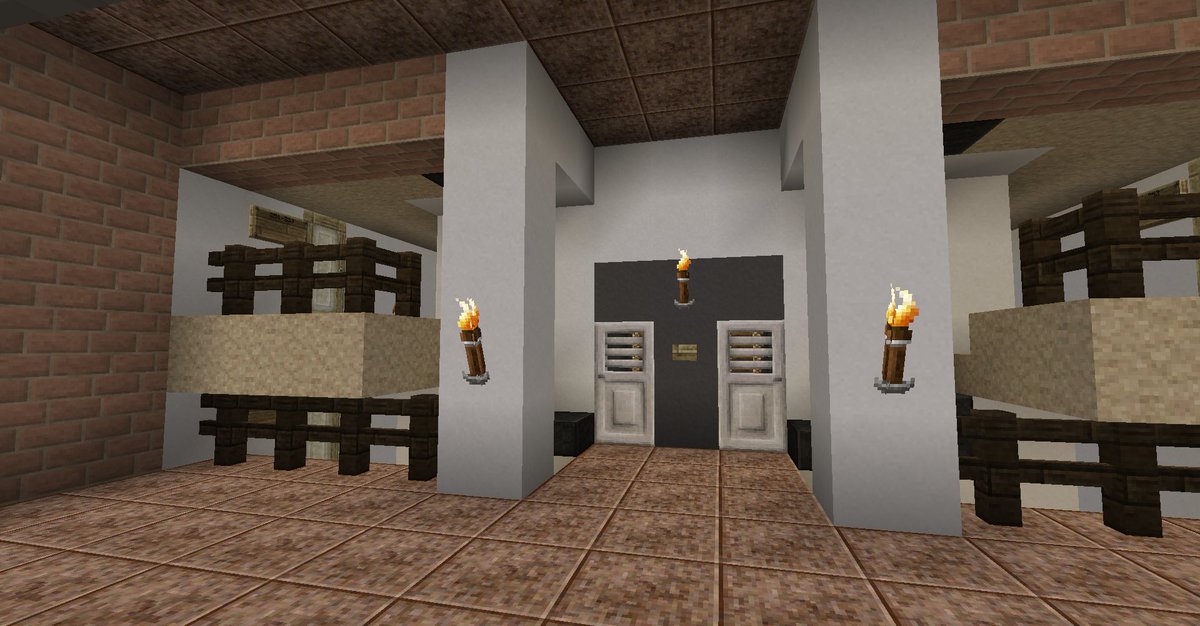 minecraft_rice's tweet photo. Don't worry Sidizens, I didn't forget about you. It just took me way too long to give @johnnyfrench0 access to make this incredible build, including a completed interior! https://t.co/0XBRPHofxY