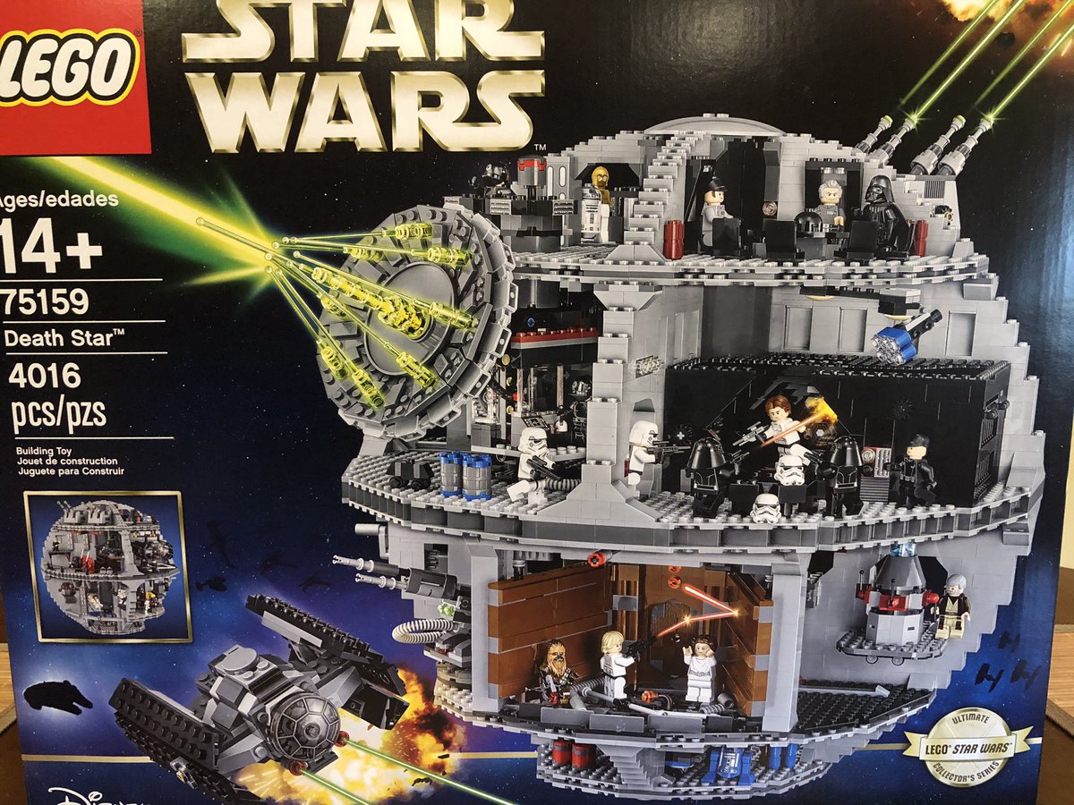 Time for the ultimate Star Wars  #LEGO   - the Death Star! 4016 pieces. A dozen rooms. 25 figurines. This thing is massive, in a way even the Millenium Falcon isn’t!  https://twitter.com/rnelson0/status/1349179752486207488