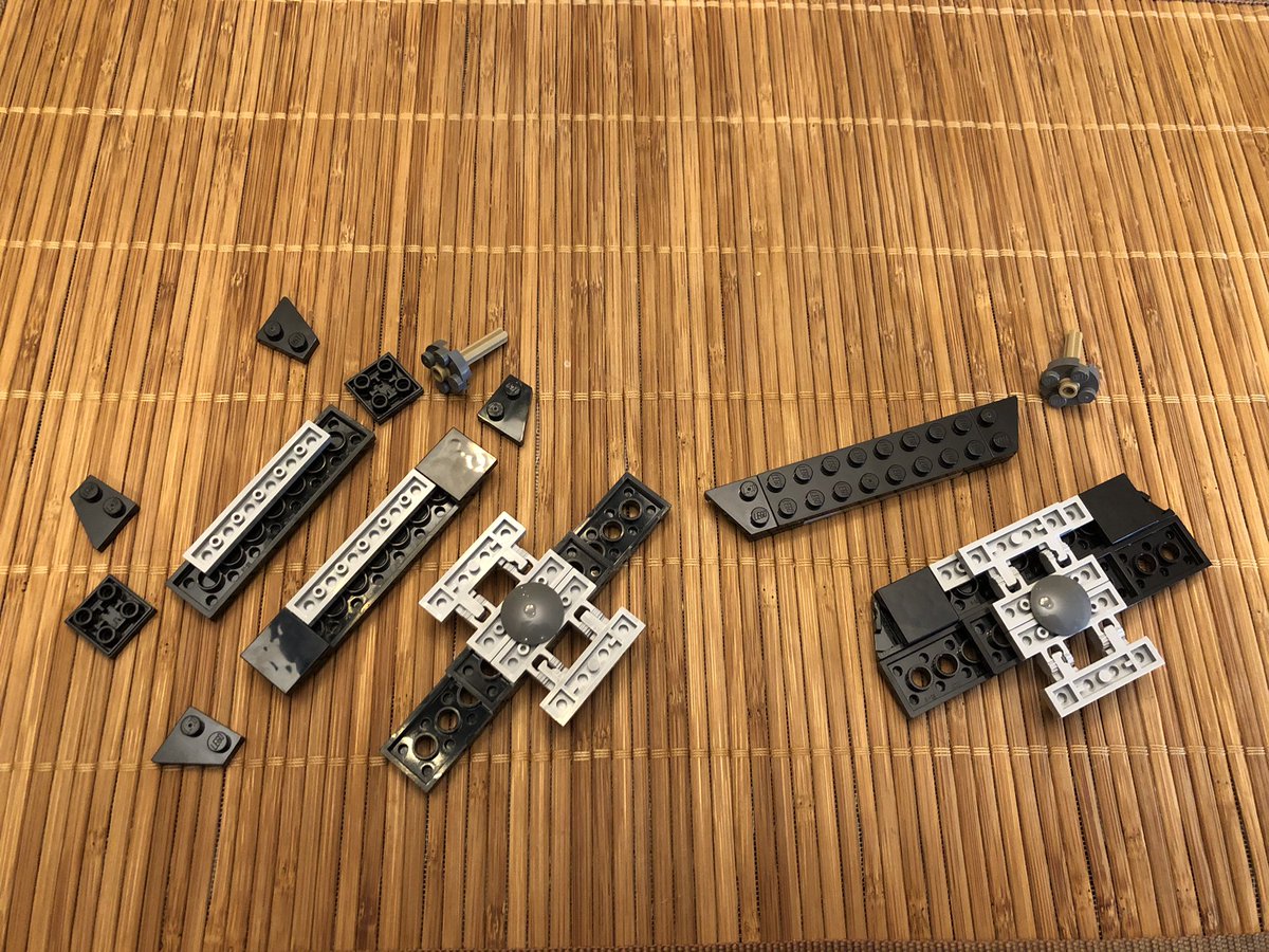 The last bit of the body is the entry hatch on top. Then we need to build the wings. Note that the hinged pieces should be offset, not centered like in the second photo, otherwise the posts won’t go through the wing.  #LEGO  