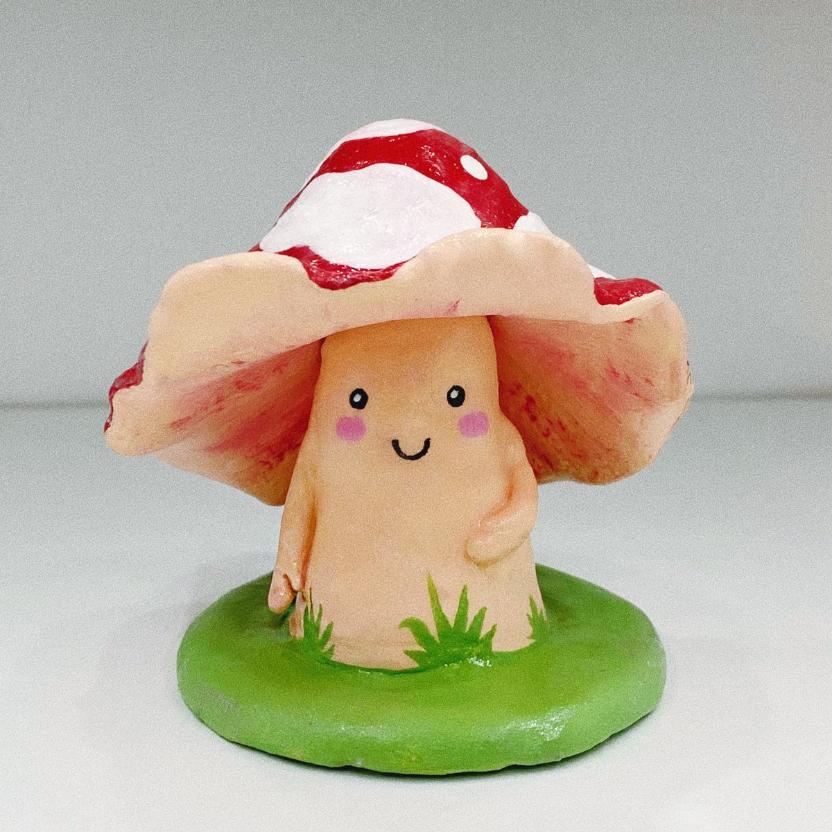 abibbitt's tweet photo. ahh uhm uhm sorry for posting my art all the time but uh i made a little mushroom guy and named him lewis https://t.co/FPIhyukRGa