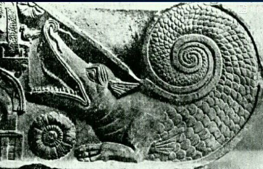 Originated in India, the Makara could be used to evaluate the influence which Indian culture exerts in Asia. 1. The Great Stupa at Sanchi (300 B.C.)2. The Goddess of the Luo River, Southern China3. From Bohai State, Manchuria, China (698 - 926 A.D.)4. Tang Empire