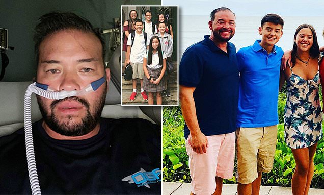 Jon Gosselin reveals he was hospitalized for COVID-19 and close to being put on a ventilator Photo 
