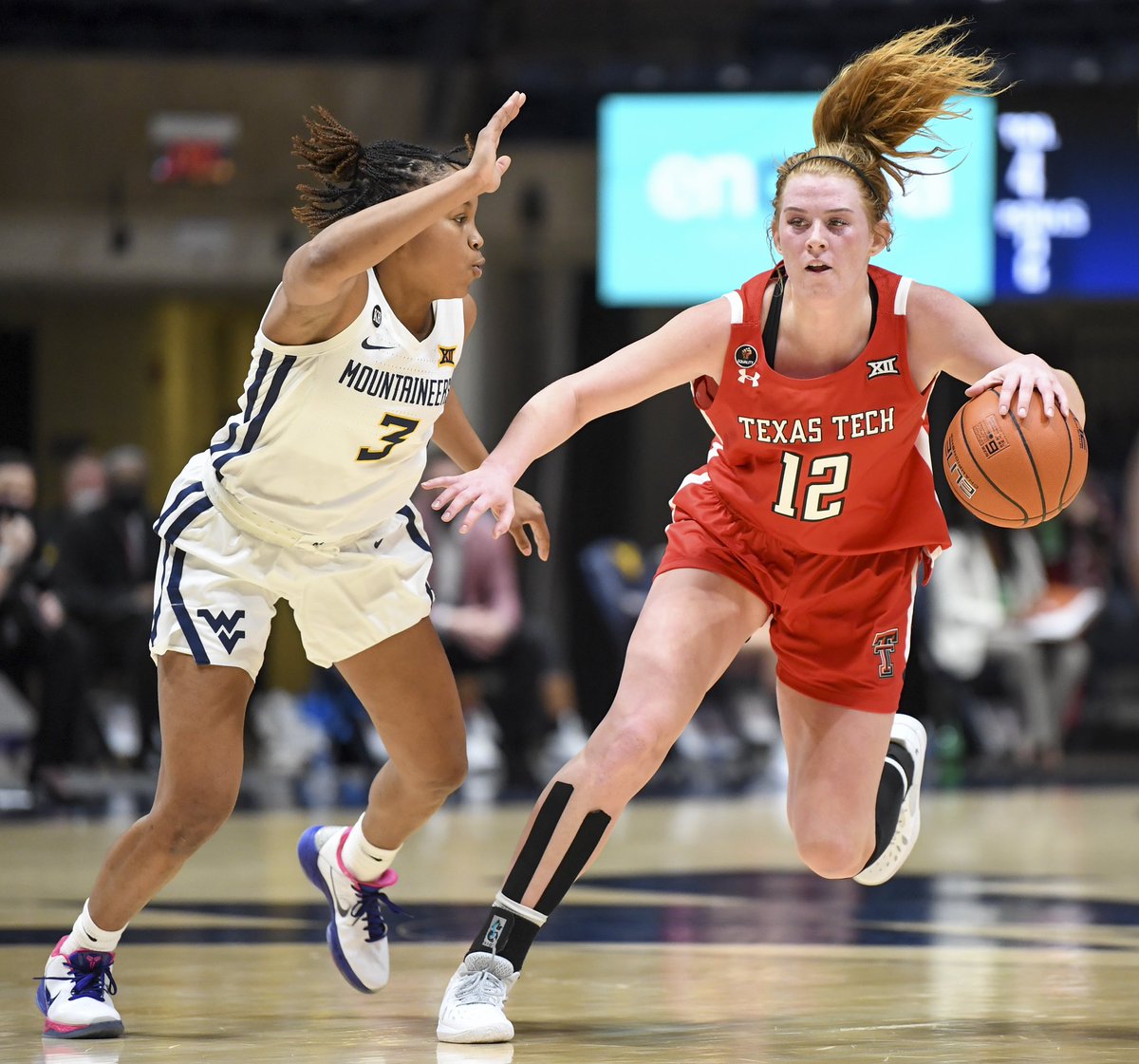 A season high 2️⃣8️⃣ points for <a href="/vivian_gray_30/">Vivian Gray</a> tonight.

Oh, and...
9️⃣ rebounds
3️⃣ assists
3️⃣ blocks
2️⃣ steals