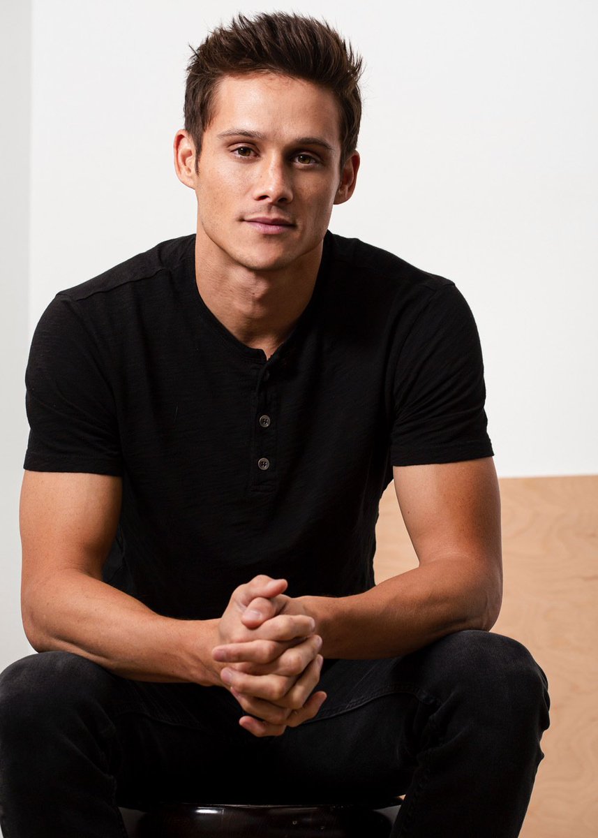 Excuse me while I 🥵🥵🥵 over here.