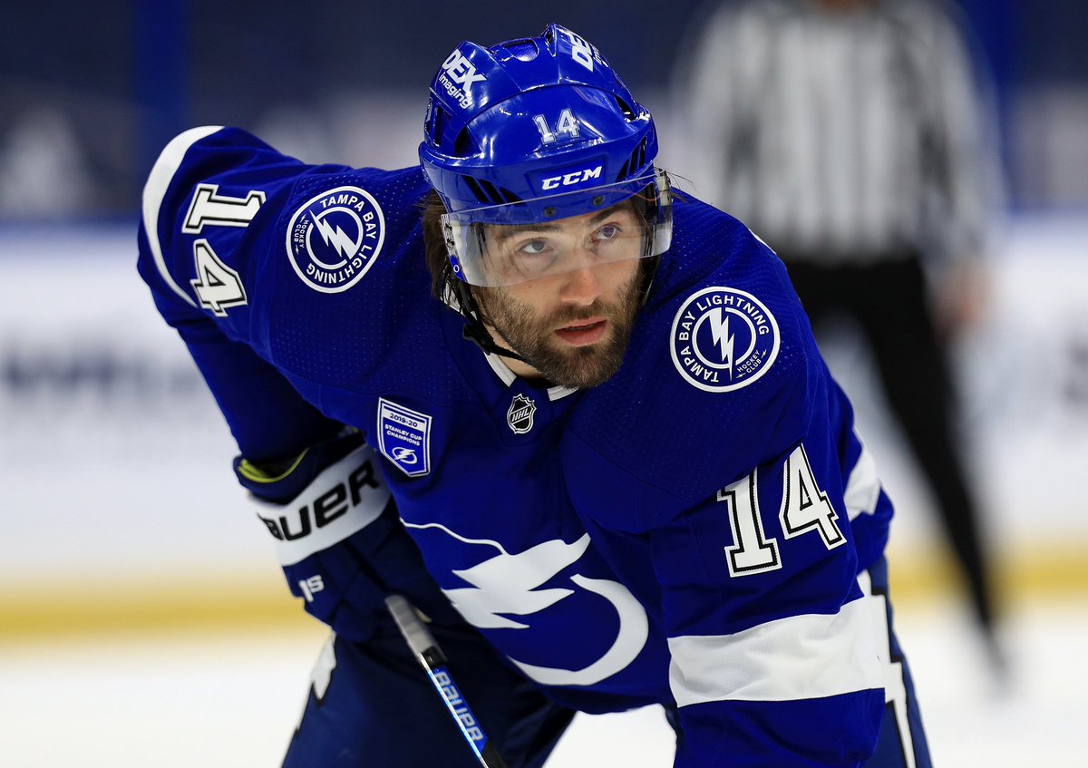 ShopTBSports's tweet photo. Champs banner jersey patches are available NOW! ⚡️

Grab yours ➡️ https://t.co/opulzjZqDD | #GoBolts https://t.co/fmQouhtZIx
