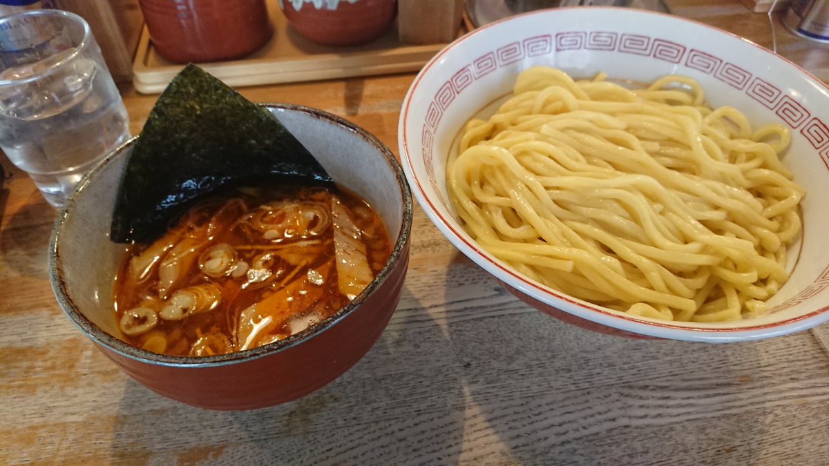 taro_kinn's tweet photo. #ほら飯だぞぺるるわん
つけ麺屋やすべえ
辛み味噌つけ麺 820円 https://t.co/i6sirt6ZAm