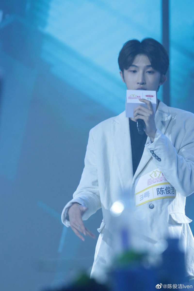 陈俊洁- chen junjie- 2000.11.08- from ürümqi, xinjiang- went to beijing contemporary music academy- under jiashang media #陈俊洁  #创造营2021  #Chuang2021  #创4  #ProduceCamp2021