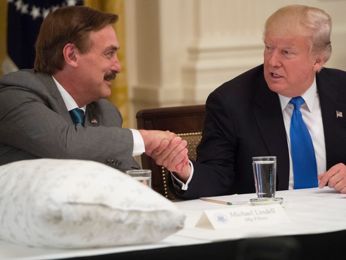 keith_is's tweet image. #TrumpCoupAttempt My pillow guy offers free pillows for all Trump family and convicted conspirators .... during their entire sentence in whatever prison they end up in.