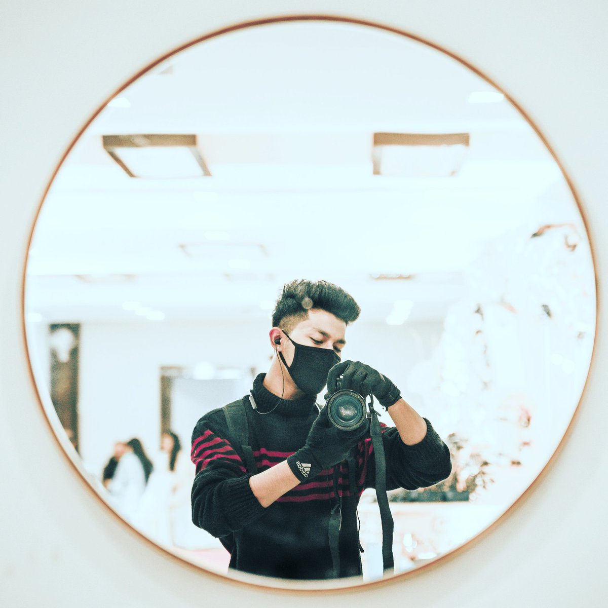 Ash_j69's tweet photo. #NewProfilePicq https://t.co/aV3gIsSlgH