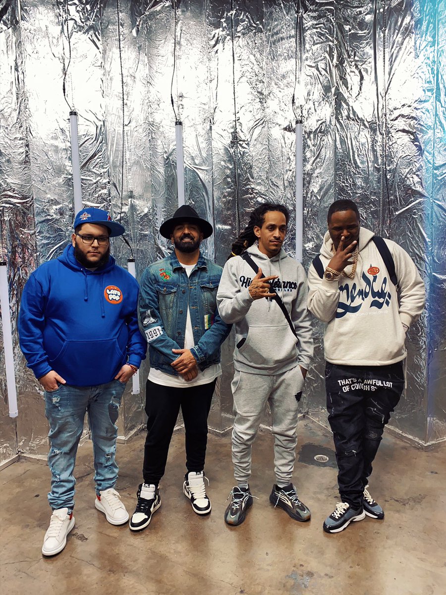 miwayfilms's tweet photo. @Killa_brand x @IamMRMOSELY x #LowKey #LAWork #HT https://t.co/xc1RKwUH65