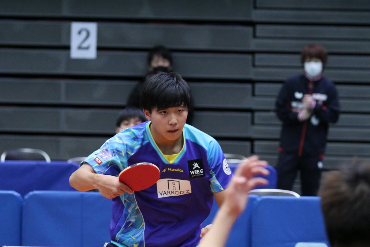 Rallys_pingpong's tweet photo. #全日本卓球選手権 男子シングルス2回戦
津村 優斗（関西大） 3-0 坂本 椋（富田高）

関西学生チャンピオンが3回戦進出👏 https://t.co/kQIusm827K