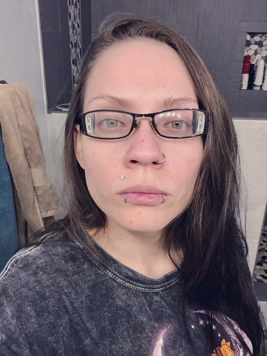 PussyBreakfast's tweet photo. behold my existence #ew https://t.co/oPBbndDkCc