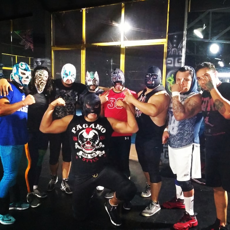 DrKaronteJr's tweet photo. La mejor cura para el estrés es el ejercicio, no importa como te sientas ve y entrena.
#Argeniaticos #KlanMalandro #TendidosComoBandidos #RendirseJamas #SiempreImitadosNunkaIgualadod #ArribaTepito #PuraDiastiaKaronte @argeniskaronte @bandidowrestler  @flamita_dtu https://t.co/UjwkdAbMRj