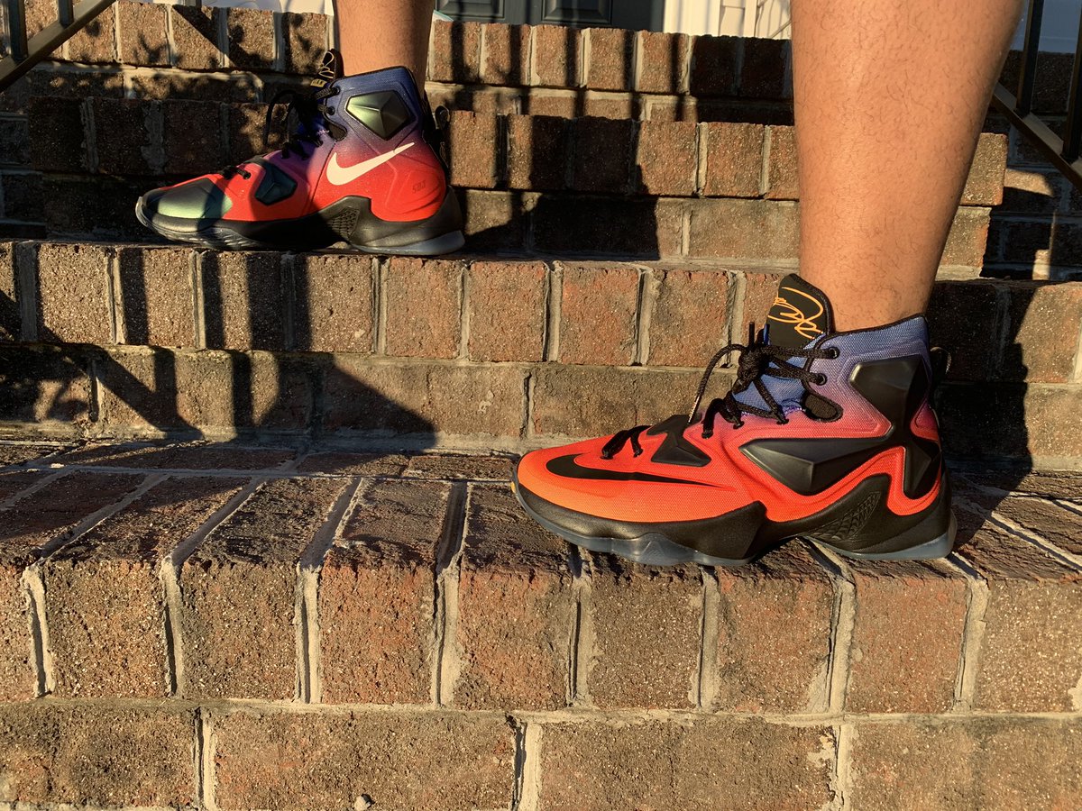 TPettyford's tweet photo. (Day 44) 2014 and 2015 Releases. Lebron 11 ‘Kings Crown’ and Lebron 13 ’Doernbecher’ @kingjames #lebronjames #lebron #nike #lebron11 #lebron11s #lebron11kingscrown #lebron13s #lebron13 #lebron13doernbecher #kingscrown #doernbecher #heat #45daysofbrons #bricks #kicksonfire #kicks https://t.co/R2XIJsfwjc