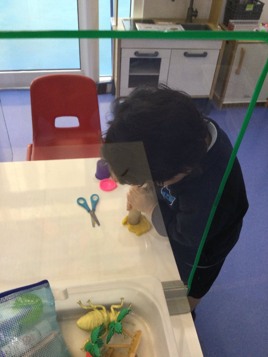 WPS_FS2's tweet photo. Sourish is an “Exploring Elephant” investigating the 2D shapes that the 3D shapes leave in the playdough...which 3D shape did Sourish use to leave a circle? #FS2D #WPSFSMaths https://t.co/VAa6C6LKL6