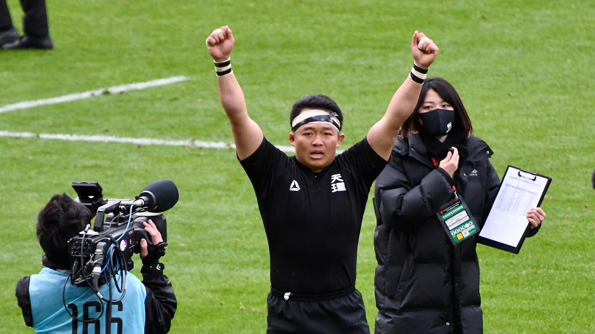 今シーズンの大学ラグビーで最も印象的だった選手、MIPは松岡主将。
強いチームには良いキャプテンがいます。
ということで、決勝で撮った写真から。
#天理大学ラグビー部 #松岡大和 主将 https://t.co/xrHrfKmRiq