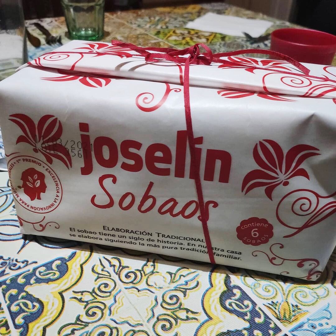 Felices al comprobar que nuestros productos llevan la alegría a muchas casas, en estos duros momentos.. Gracias por estar ahí y compartirlo con nosotros ..🙏🏻