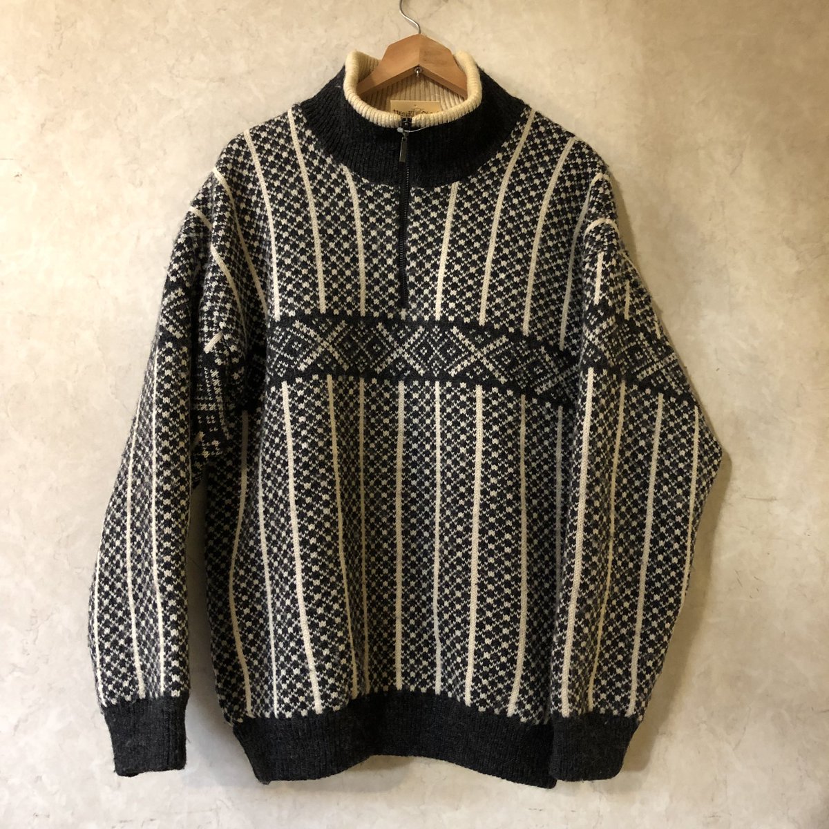 desertk1's tweet photo. ノルディック柄 セーター
Size L
¥8,690- https://t.co/0m4LTubWkM