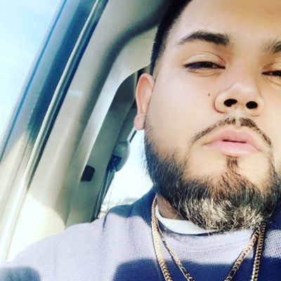 Jon23Reyna's tweet photo. #NewProfilePic https://t.co/YauntVG8Wr