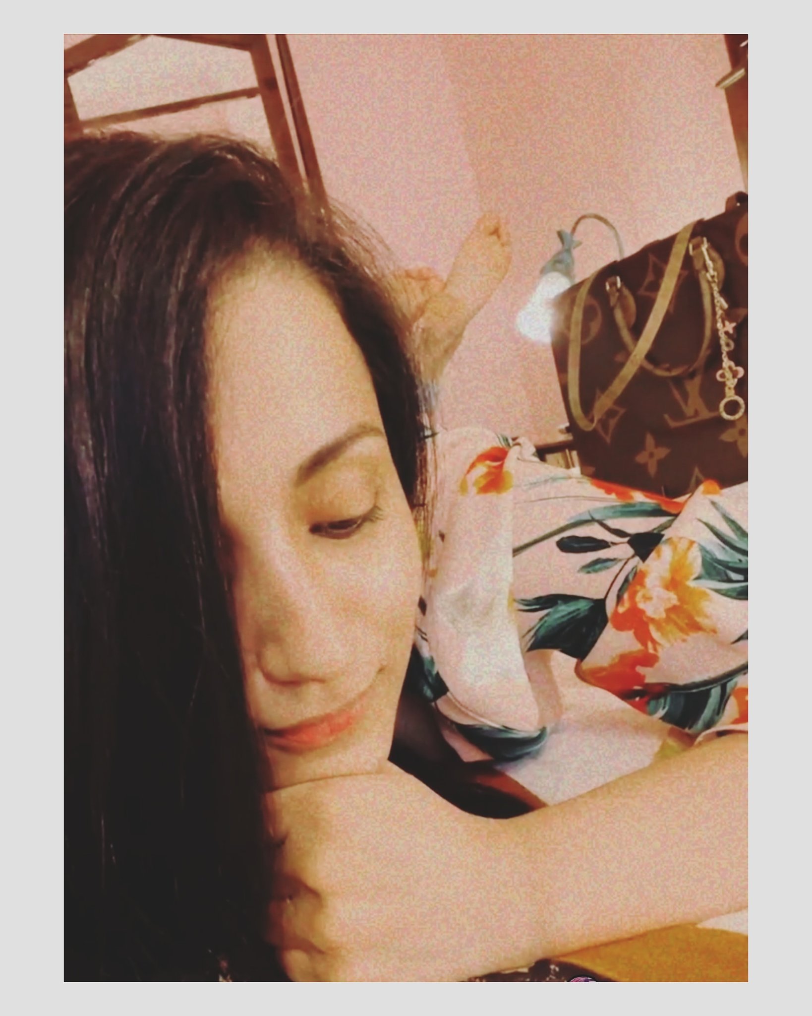 ErrFGZ_VQAADitG?format=jpg&name=large