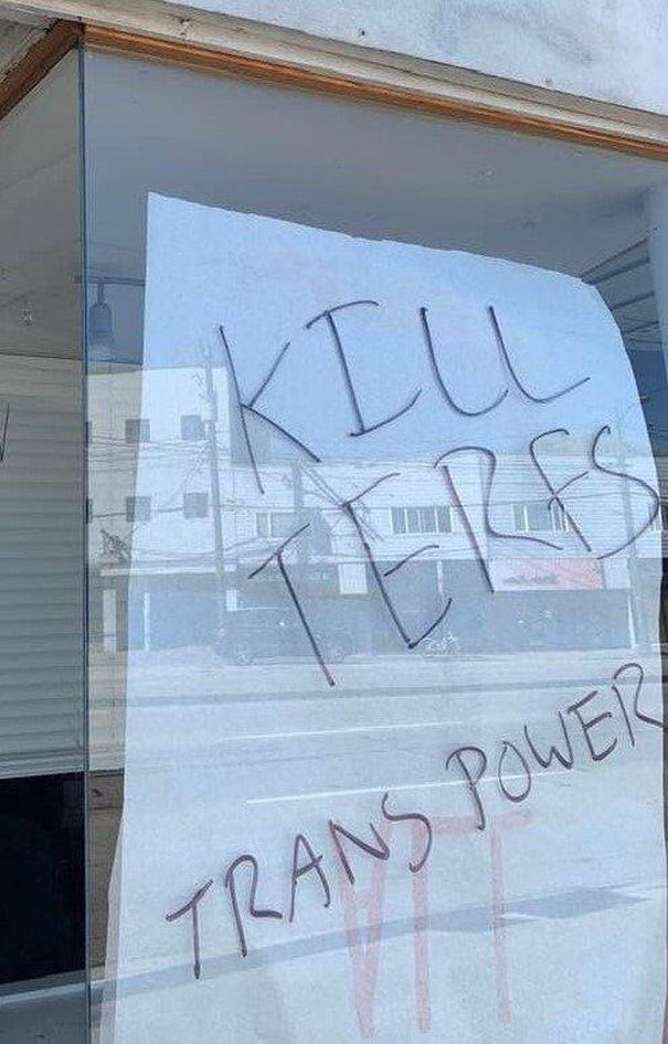 Endlich haben Typen wie du es geschafft wieder Gewalt und Ausgrenzung gegenüber Frauen zu normalisieren. Läuft bei dir du Jockel.