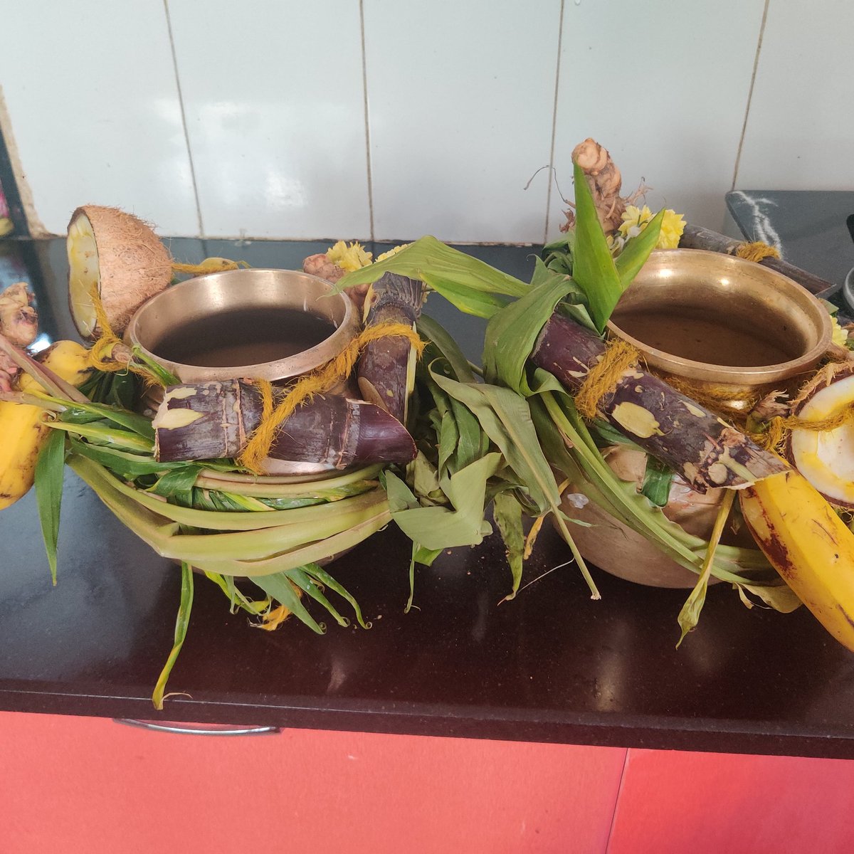 mriduanand1's tweet image. Wishing all a healthy happy new year and a wonderful harvest festival!
#threadingthoughts #newbeginnings 
@KTRTRS @bonthurammohan @harichandanaias