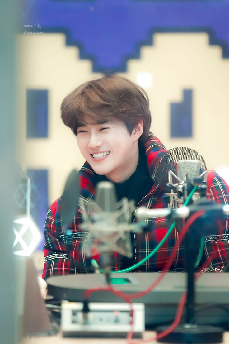 myeonsmiling tweet picture