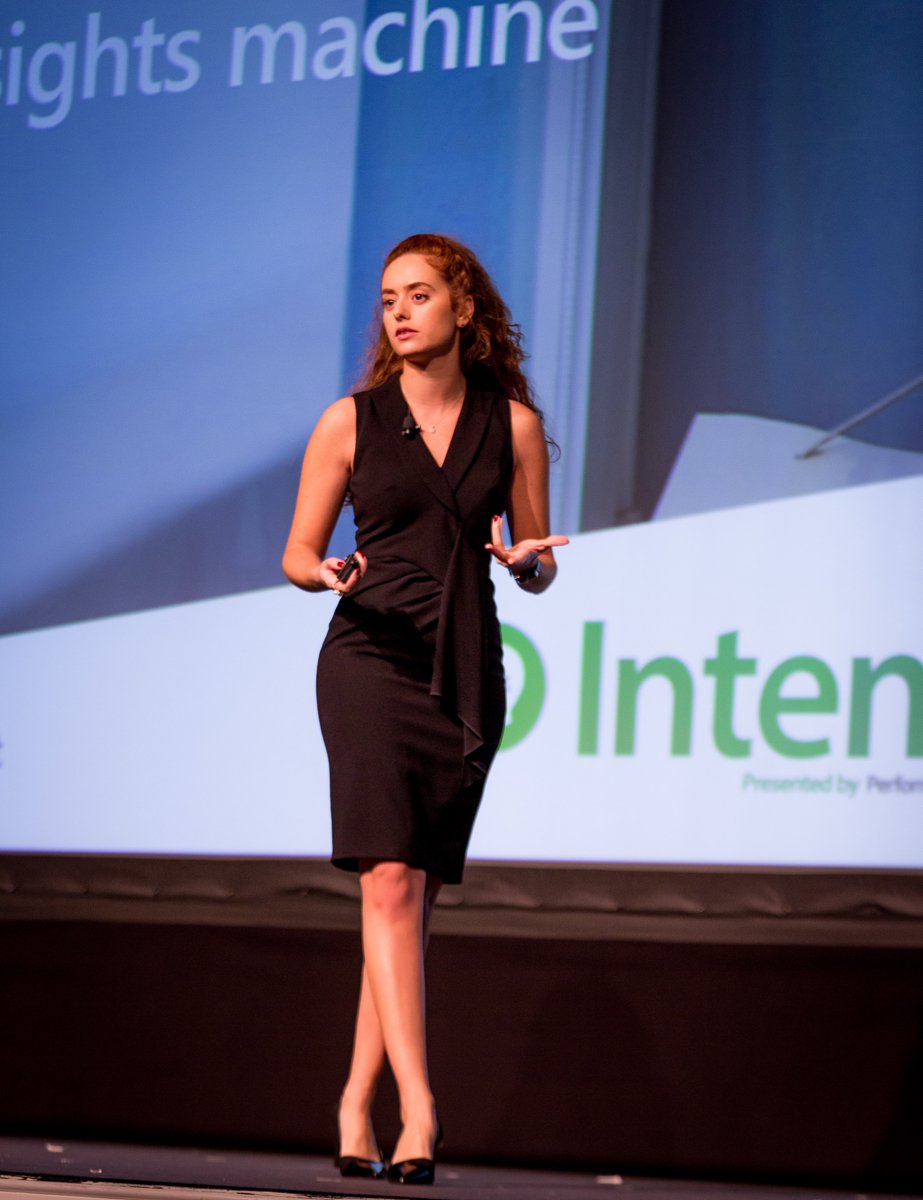 Zucnewsonline's tweet image. CES 2021 Sahnesinde genç bir Türk!

Haber ile ilgili detaylı bilgiye profildeki linkten ulaşabilirsiniz.

#CES #burcuagma #performics #yapayzeka #tüketici #elektronik #consumerelectronicsshow #pazarlama #fortune #teknoloji #dijital