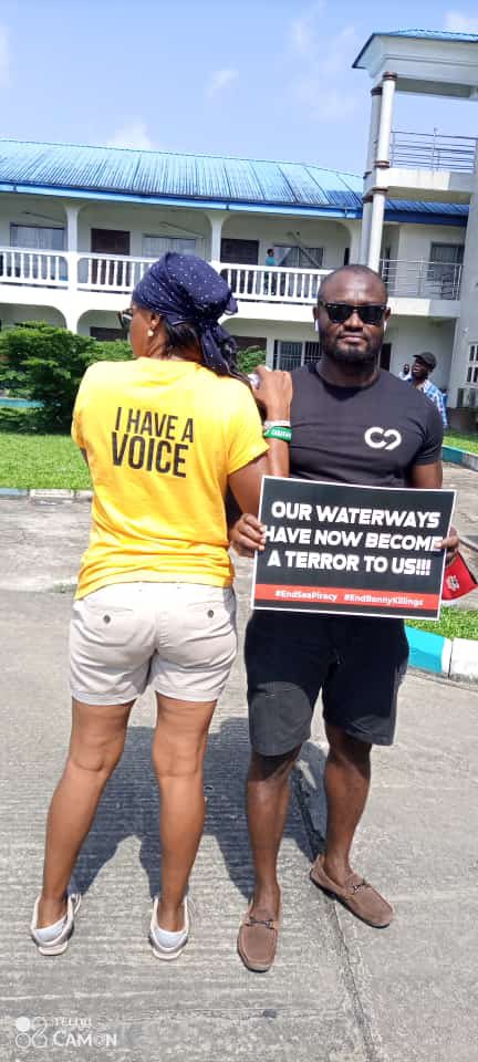 TutuAbbey's tweet photo. Our waterways have now become a terror to use. The life of every Bonny person matters.  #EndSeaPiracyInBonny #EndBonnyKillings https://t.co/dxc5FP37wN