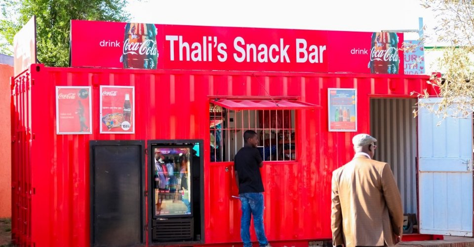 SunriseMarket2's tweet photo. Hi Guys.

Are you from
- Vosloorus
- Sebokeng
- Sharpville
- Ratanda

We are looking for space to rent in your yard.

Let's reclaim our tuckshops back from Foreigners. We are looking for spaces in your yards to rent. We will pay you rental, no stories.

Call me on 063 385 0392 https://t.co/FvpUbparXB