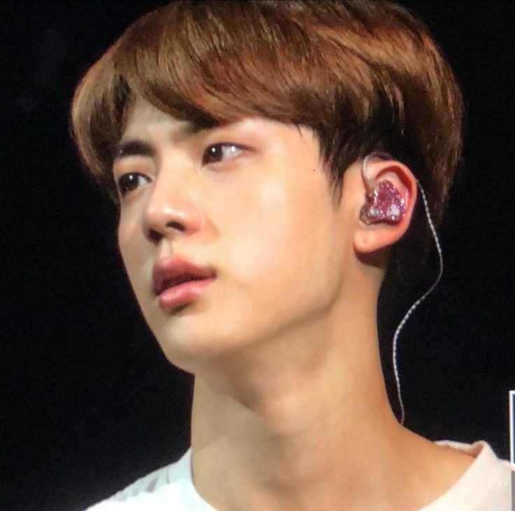 seokjin’s doll face - a thread