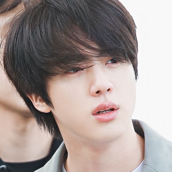 seokjin’s doll face - a thread