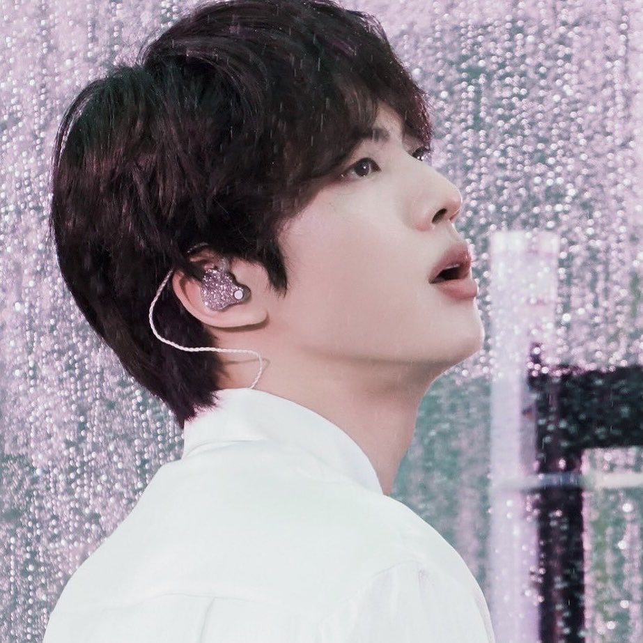 seokjin’s doll face - a thread