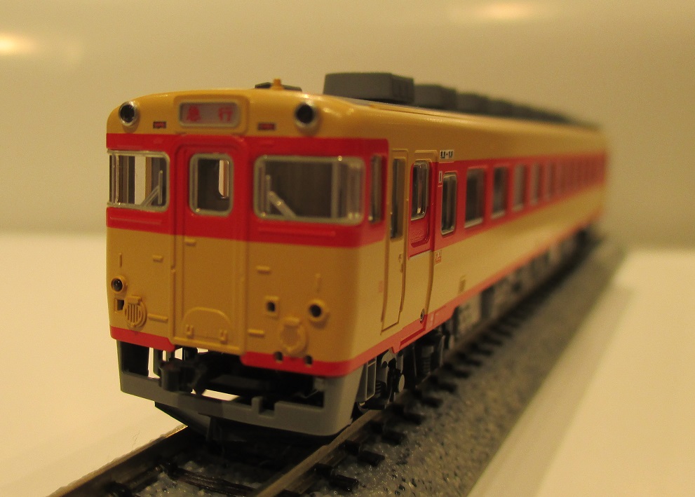 国鉄 鉄道部品 急行丹後 プラ製行先板 青文字 キハ58 電車
