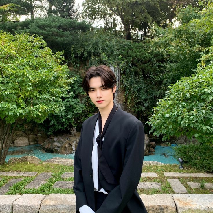 DarrenAlfredo's tweet photo. Hi? Gua newbie ni, mohon bantuan nya.

Mutualan? Rt or like
Fambest? DM ae gak usah malu²

Sekian.

#roleplayer #roleplayerindo #roleplayerkpop #roleplayerindonesia #rpkpop https://t.co/RsTnLj8jza