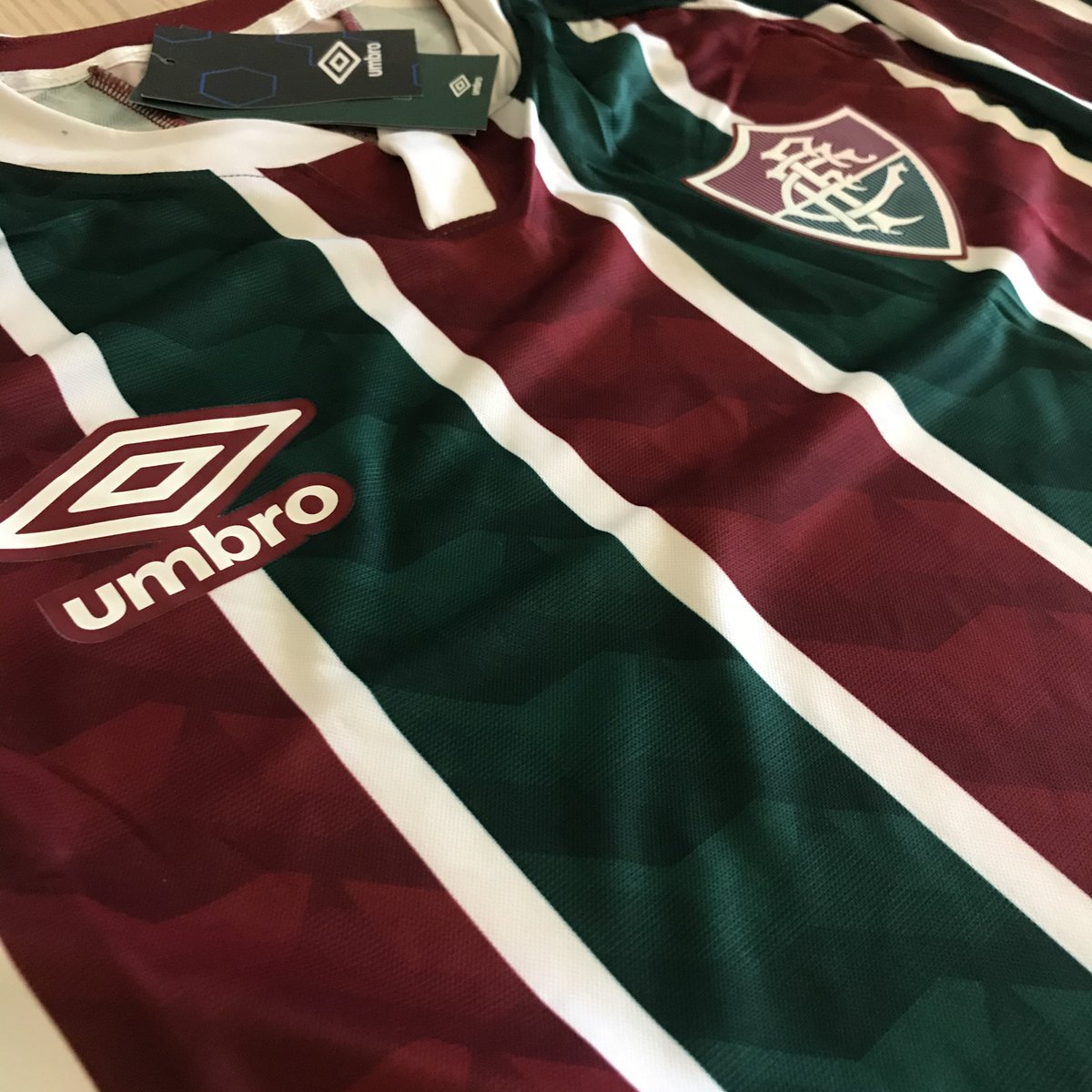 As you'll see below, the details on these shirts are exquisite, and I was seriously delighted when such rare shirts went on sale at such an affordable price  @mandmdirect A  #footballshirt collector's dreams come true! Lots of you have bought them too.Enjoy the thread...