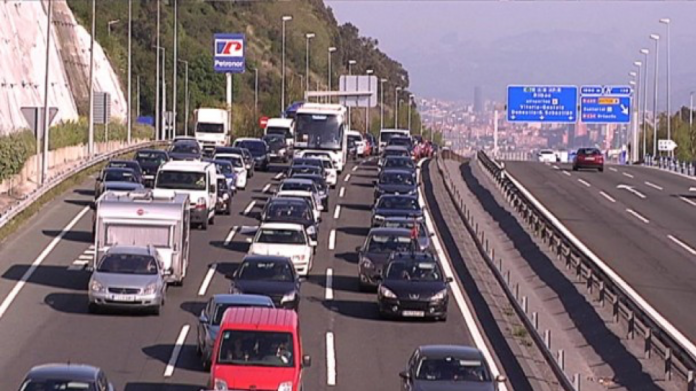 ip21ingenieria's tweet photo. La Diputación Foral de Bizkaia exigirá el uso de BIM para la licitación pública de los contratos de conservación, mantenimiento y explotación de la AP-8, la Variante Sur Metropolitana y los Túneles de Artxanda.
https://t.co/nXitMzM3aG https://t.co/QmKiohc7uz