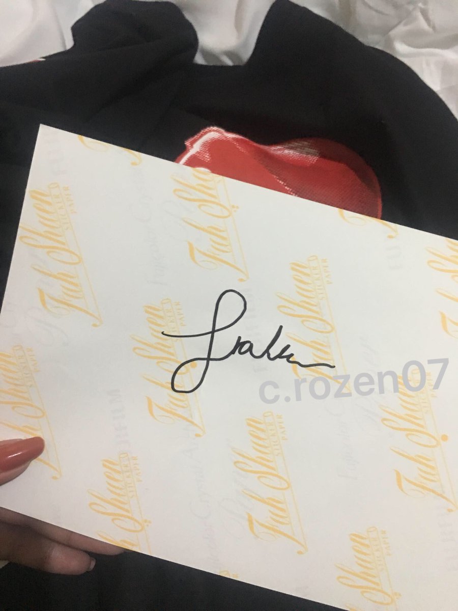 scotch_bright97's tweet photo. I finally got my Lollipop🍭 T-Shirt from Feel Fan Clothing! Thank you so much @jirakitth_c for the smooth transaction! ❤️ Thank you for your free sticker with sign. This literally want me to cry because of happiness. 😭💖 Hope to see you soon here in Philippines! Mahal Kita! 💖🇵🇭 https://t.co/OFfuxpKM9T