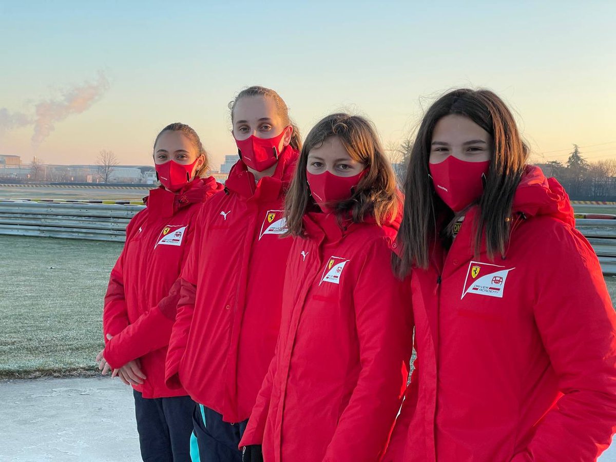 insideFDA's tweet photo. DAY FOUR: it’s finally time for the girls to get into the car 🤩👊 

#FDA #GirlsOnTrack #RisingStar 
@fia @fiawim https://t.co/9nUWLniYaP