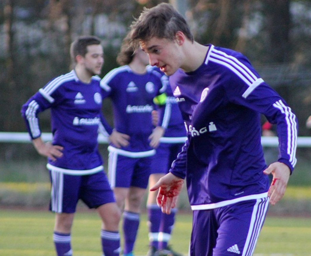 enebybergherr's tweet image. Idag minns vi tillbaka till 29 april 2016 när @cvkey offrade näsan i hemmamötet mot @ESKFK. CvK och @glans_emil gjorde varsitt mål i 2-0 segern i div.3ÖS. 📸@erikbolling