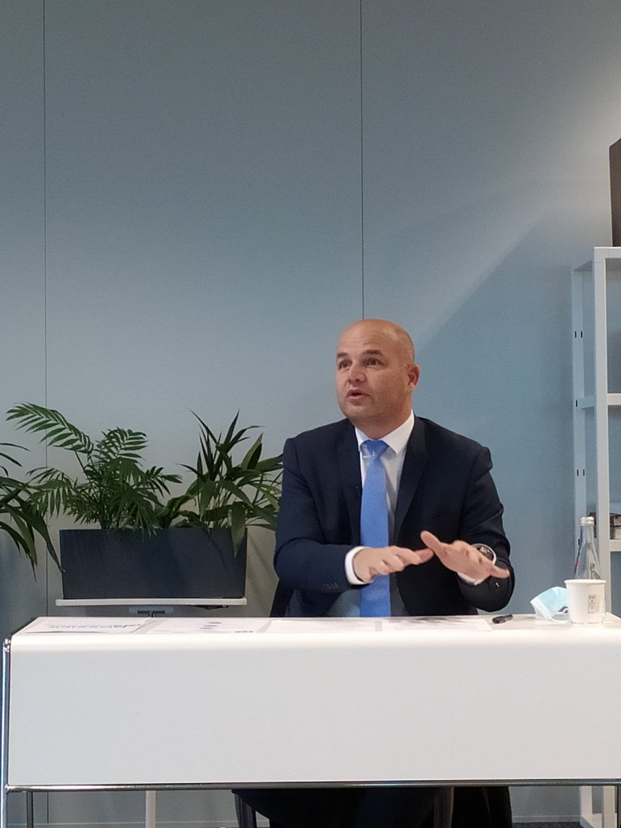 <a href="/lcanesi/">LosCanesi</a> "il faut passer d'une fiscalité punitive à une fiscalité incitative" #conferencedepresse #relance #economie