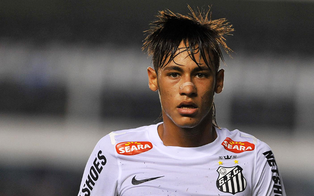 In what seems to be a bit of a club motto, 'the biggest Brazilian club in the world' is written on the bespoke  #Umbro  #Santos  #footballshirt patch.With the likes of Pele and  @neymarjr having played in the famous black & white shirts, they can probably argue a good case...