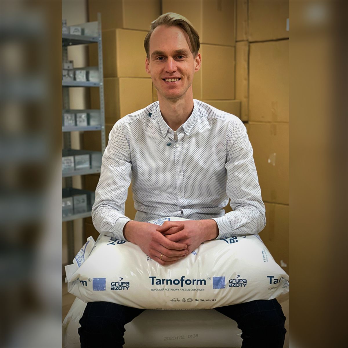 "Good things come in small packages"

Many people imagine manufacturing companies having massive warehouses to store raw materials. But this picture illustrates how a stock of ''Micromolds'' project and our CEO, Jonas Tomkus, happy taking part in every project's stage, look like.