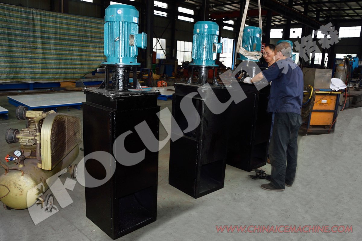 Focusun_Ice's tweet image. For a brine system #blockicemachine more than 20 tons, the #Focusun team will advise the customers to construct the brine water tank in concrete in their factories. We will provide all technical and construction drawings for clients. #icemachine #brineblockicemachine