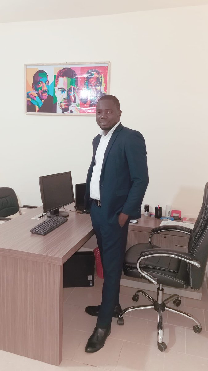 ladjisekou's tweet photo. On attend :
- #GouvernerAutrement c'est dès maintenant #newgoverment
- #GouvernerAutrement c'est d'écarter ceux qui n'ont pas pu gérer autrement
- #GouvernerAutrement, le peuple au côté du Bâtisseur le Pr @alphacondepresi pour l'émergence. Le seul qui a pu, qui peut et qui pourra https://t.co/Xc5PN7U01E