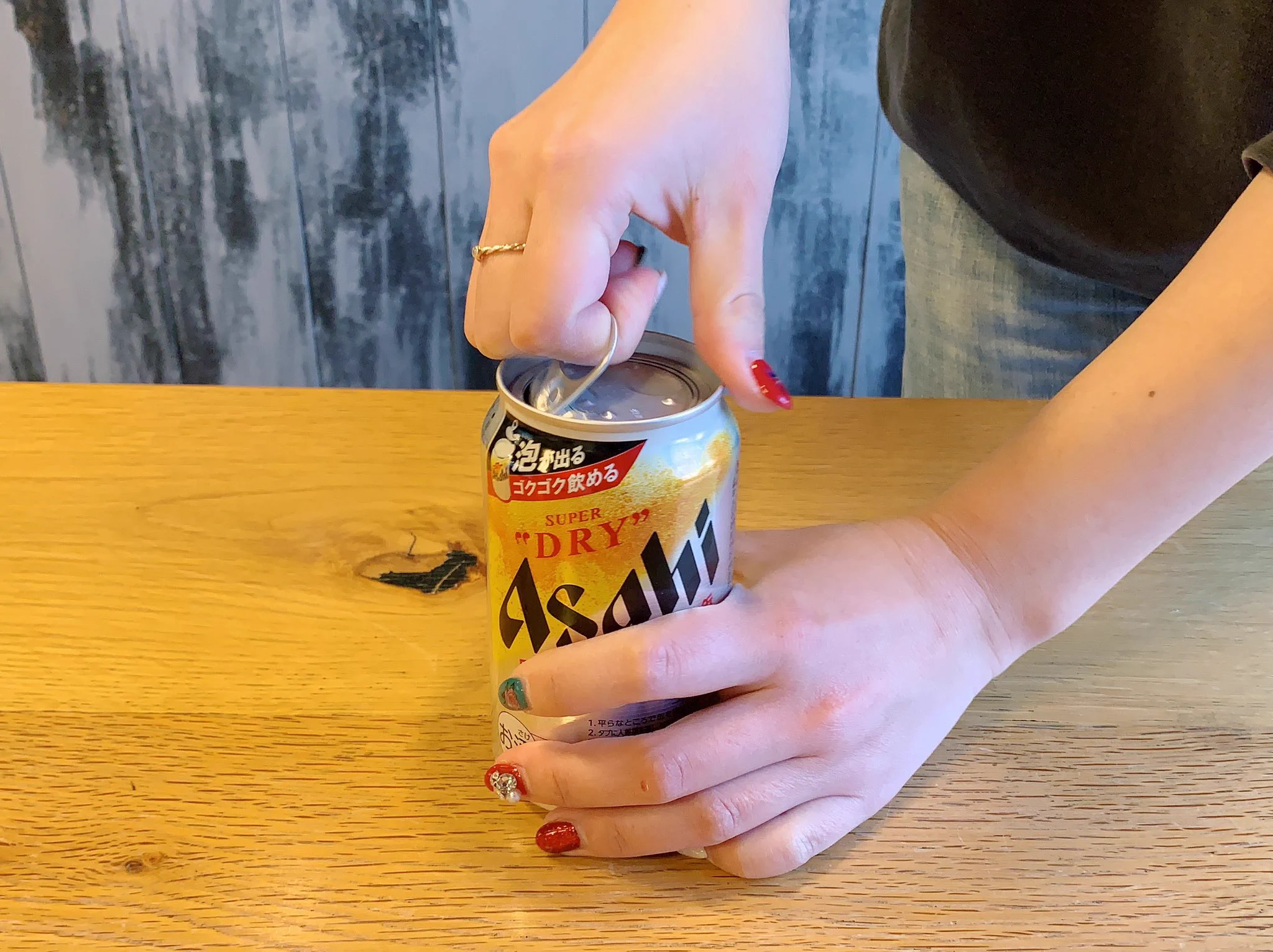 こ...これ、とても良いのでは！？日本初、フタを丸く取り外せる缶ビールが登場。