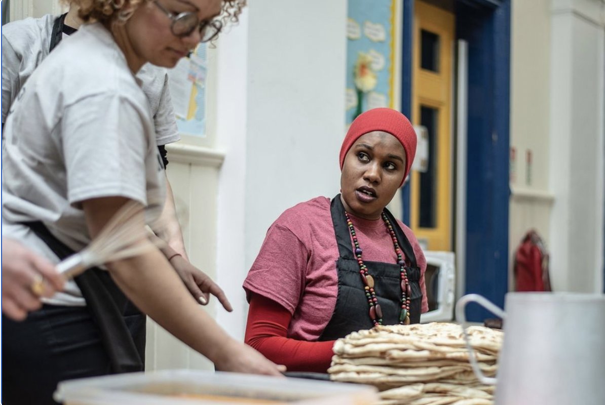 22/ Week 22Your learning question might be turning into something big Kim set up  @CateringHouria a pan-African catering company training & hiring migrant women, and fighting modern slavery.In  #Bristol for  #lockdown ? Order a Friday Feast:  https://www.houria.co.uk/friday-feast&nbsp;