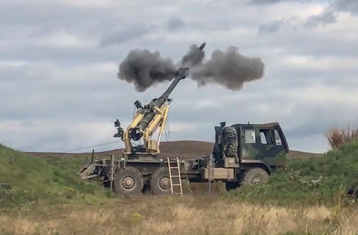 Previous tweet pics: Standard Archer, Archer on MAN truck, CAESAR 6x6, CAEASR 8x8Below are ATMOS, Alexsandr which is the new version of Nora-B52, and BrutusNote in all cases its likely chosen solution would be integrated with existing Army FMTV or FHTV truck for commonality